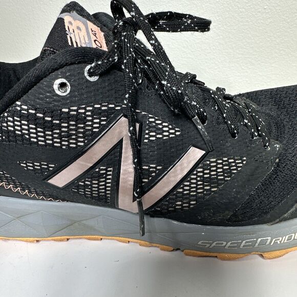 New Balance Womens WT590RB2 All Terrain Peach/Black Running Size 11 US - Picture 14 of 14